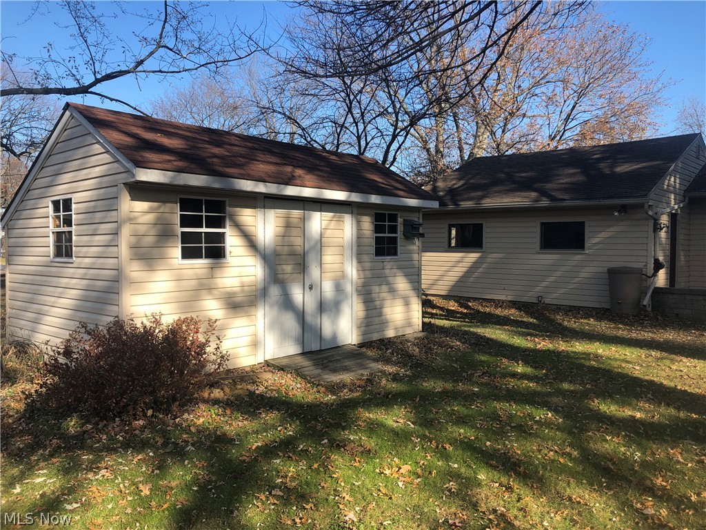 972 West River Road Vermilion, OH 44089 - Photo 14 of 17 Gallery Image 14