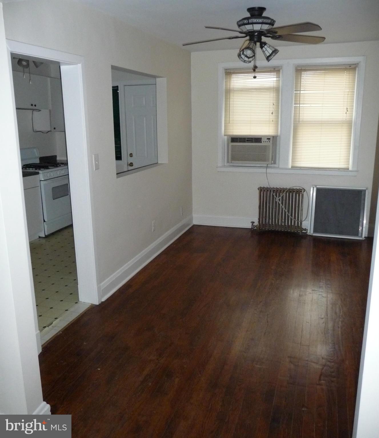 232 West Meadow Road Baltimore, MD 21225 - Photo 5 of 13 Dining Room