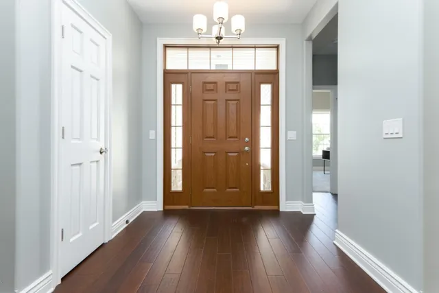 $379,900 | 331 Waldon Drive, Battle Creek, MI 49015