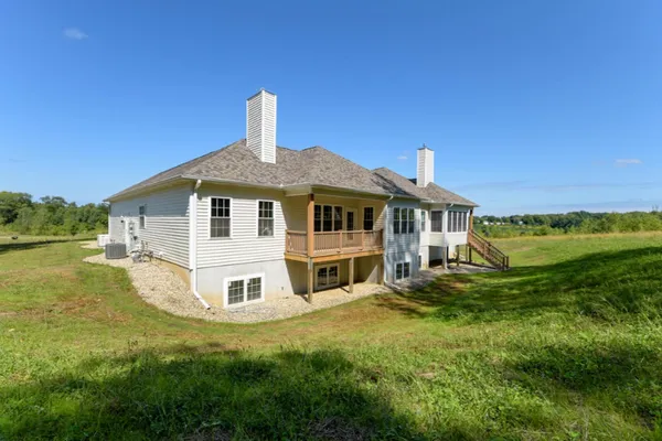$379,900 | 331 Waldon Drive, Battle Creek, MI 49015
