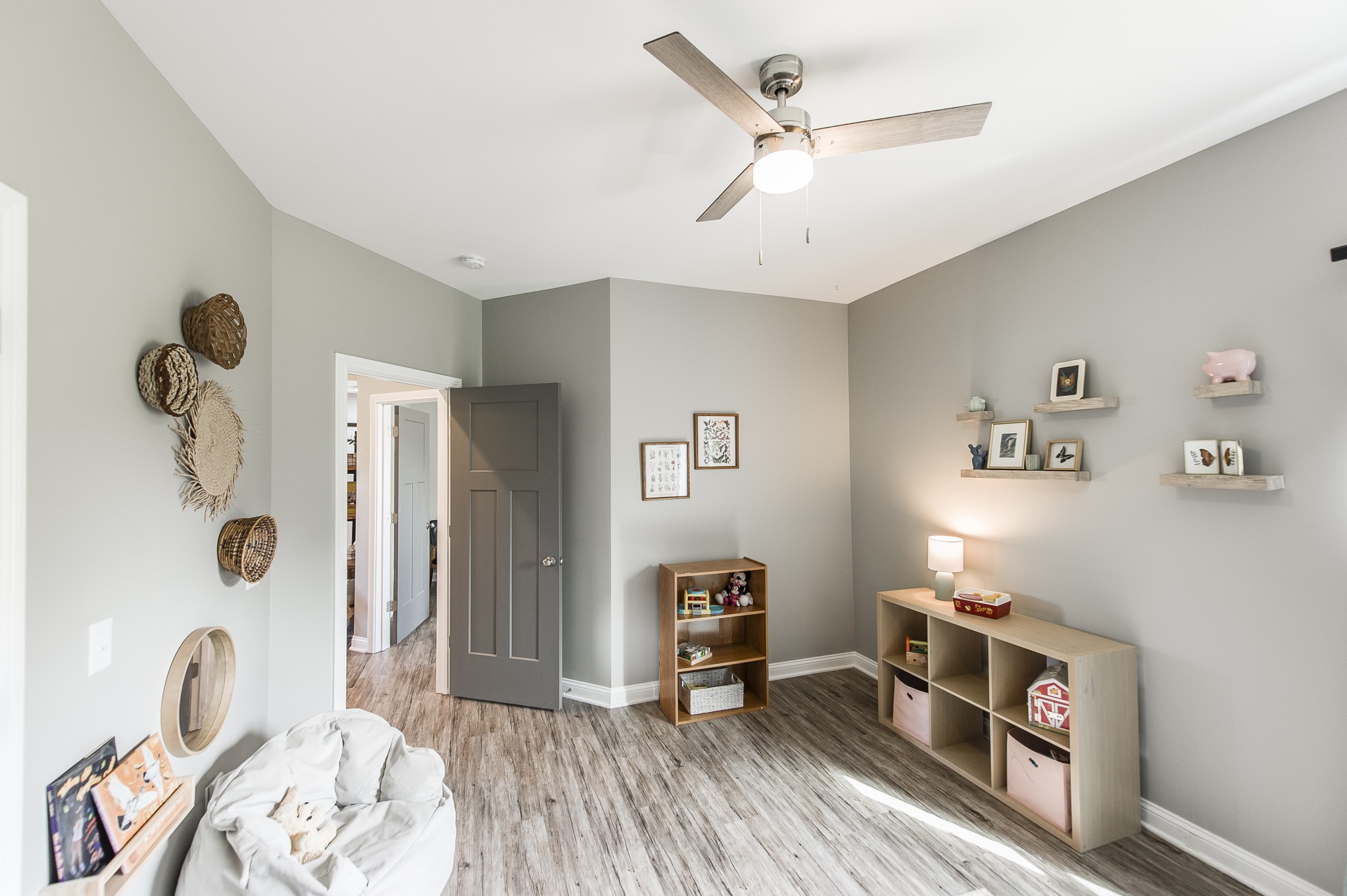 1502 Rock Bridge Road Bethpage, TN 37022 - Photo 25 of 37 a view of a livingroom with furniture and a window