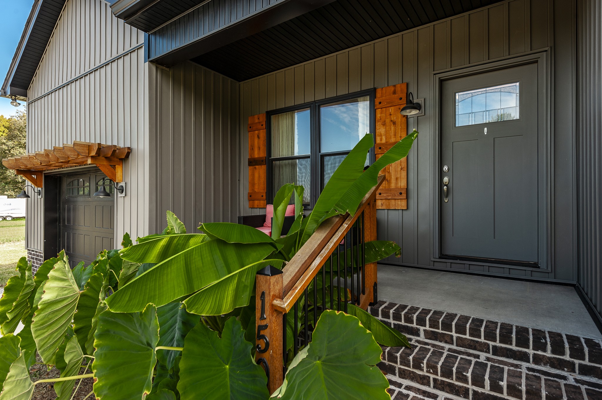 1502 Rock Bridge Road Bethpage, TN 37022 - Photo 4 of 37 a view of stairs and yard