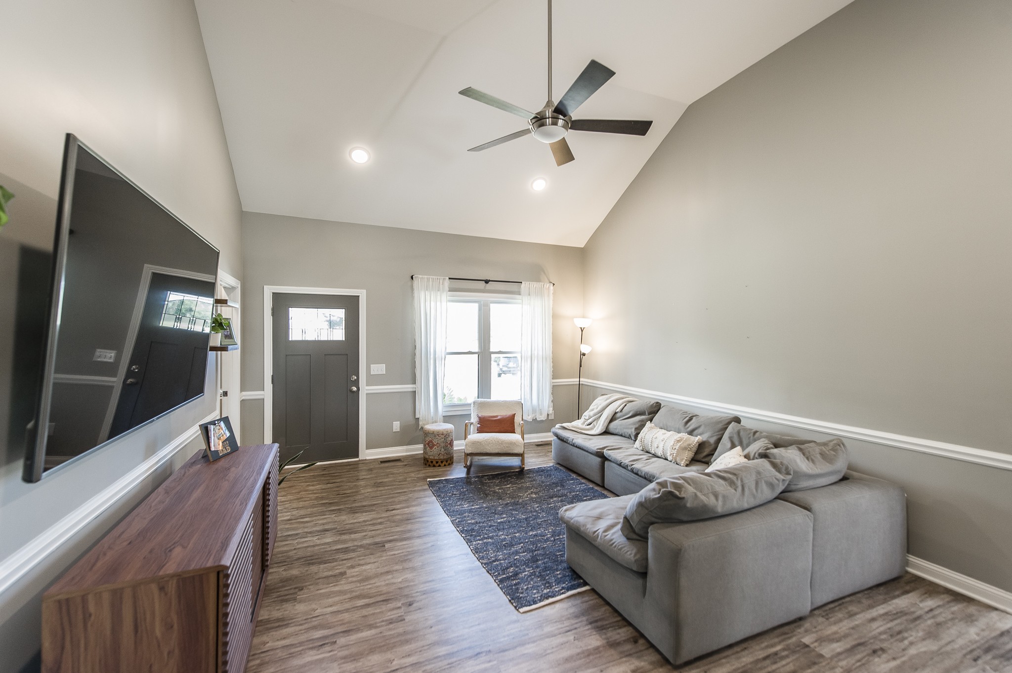 1502 Rock Bridge Road Bethpage, TN 37022 - Photo 9 of 37 a living room with furniture and a flat screen tv