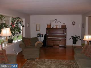 1215 George Road Jenkintown, PA 19046 - Photo 2 of 6
