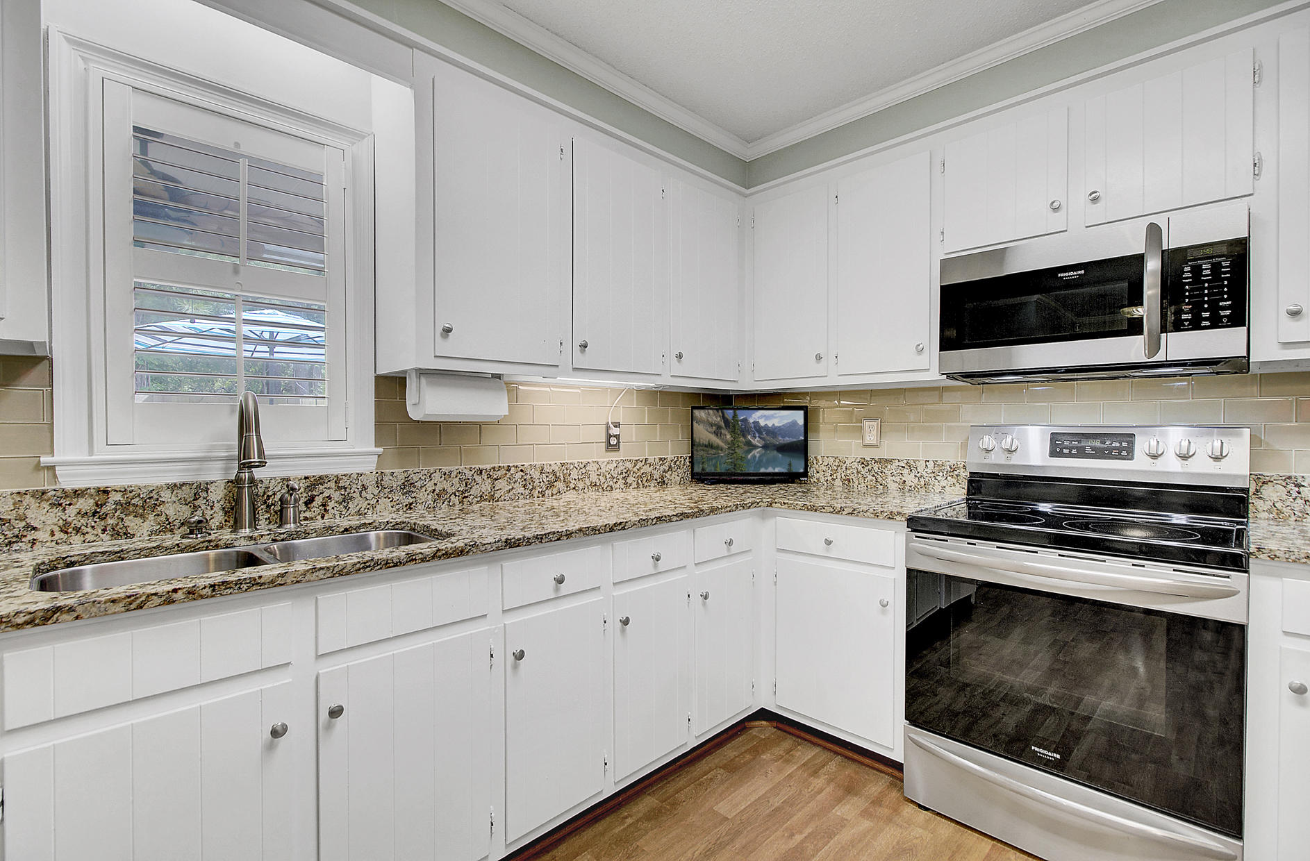 302 Springview Lane, Unit 5 Summerville, SC 29485 - Photo 11 of 30 (13)