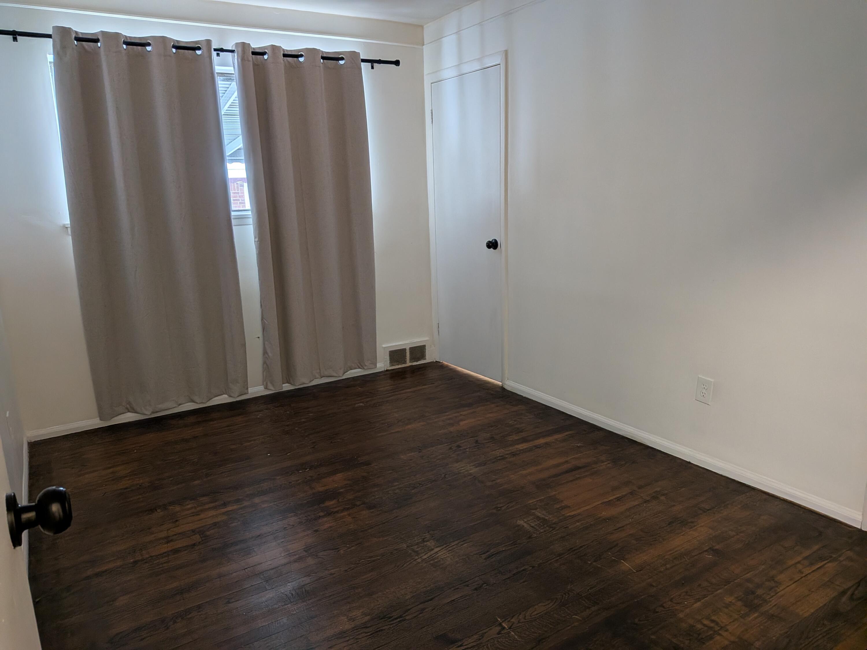 18429 Stephens Road Eastpointe, MI 48021 - Photo 12 of 29 PXL_20260116_152246489