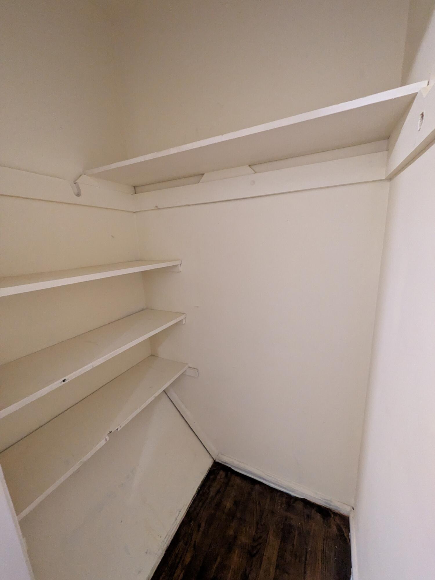 18429 Stephens Road Eastpointe, MI 48021 - Photo 14 of 29 PXL_20260116_152332510