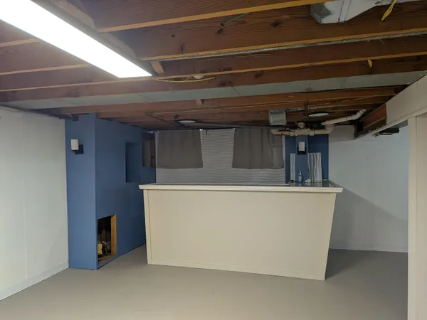 $189,900 | 18429 Stephens Road, Eastpointe, MI 48021