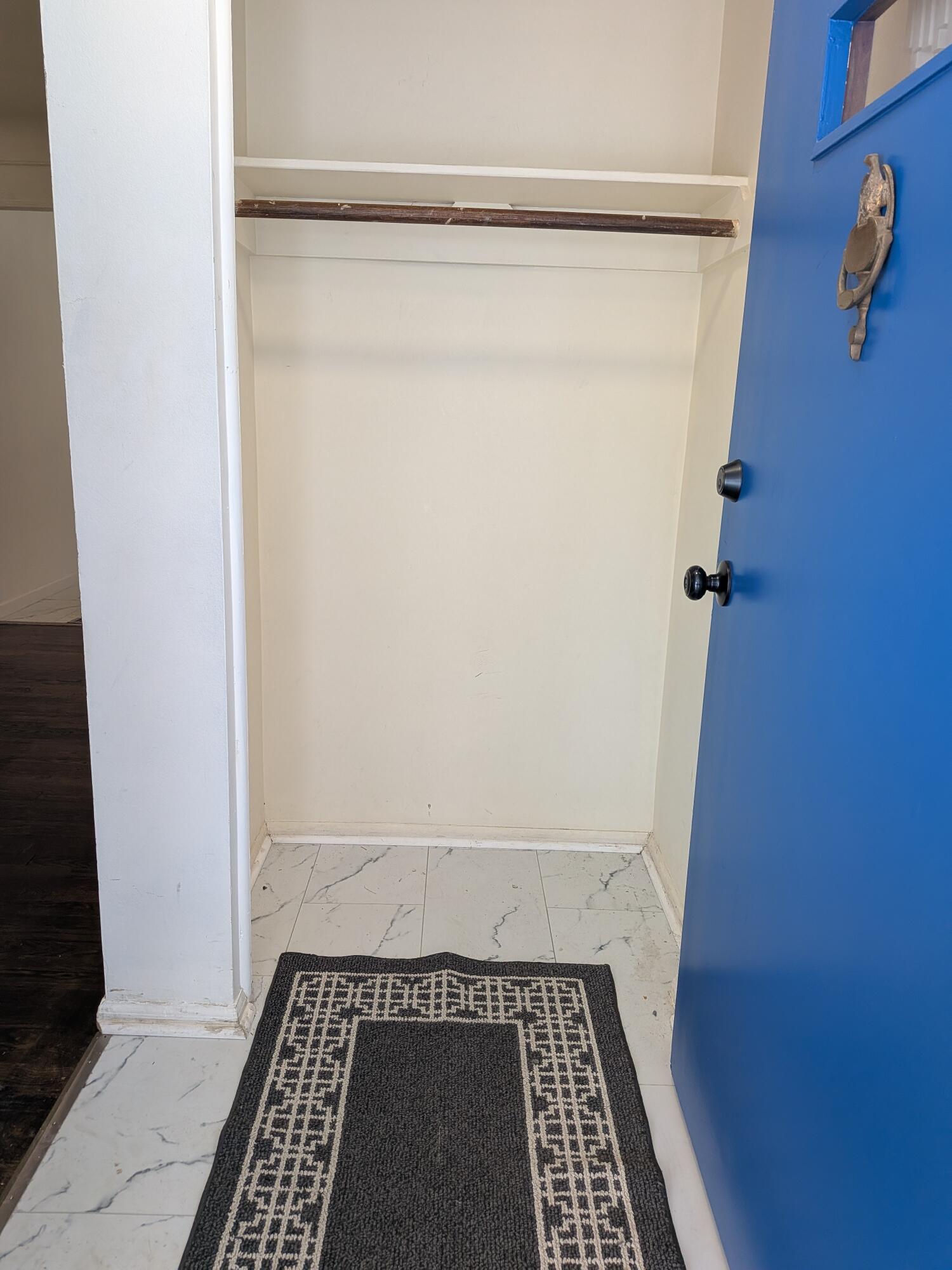 18429 Stephens Road Eastpointe, MI 48021 - Photo 7 of 29 PXL_20260116_153017370.MP