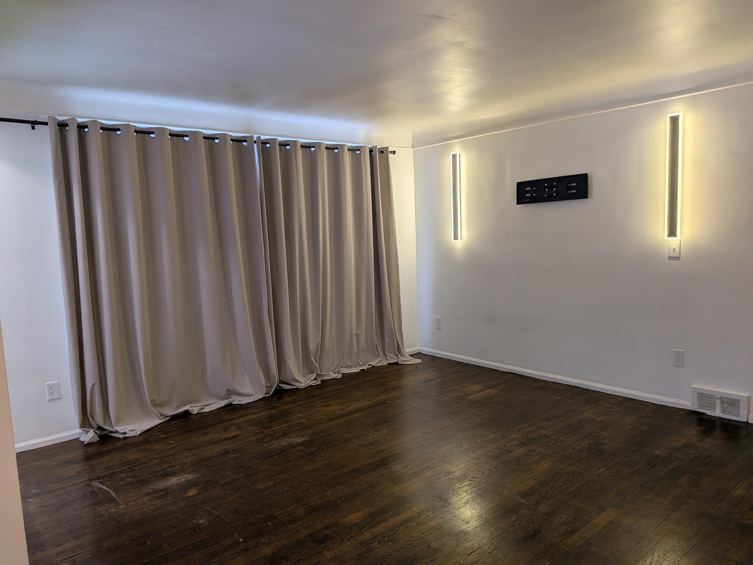 18429 Stephens Road Eastpointe, MI 48021 - Photo 8 of 29 PXL_20260116_153130750