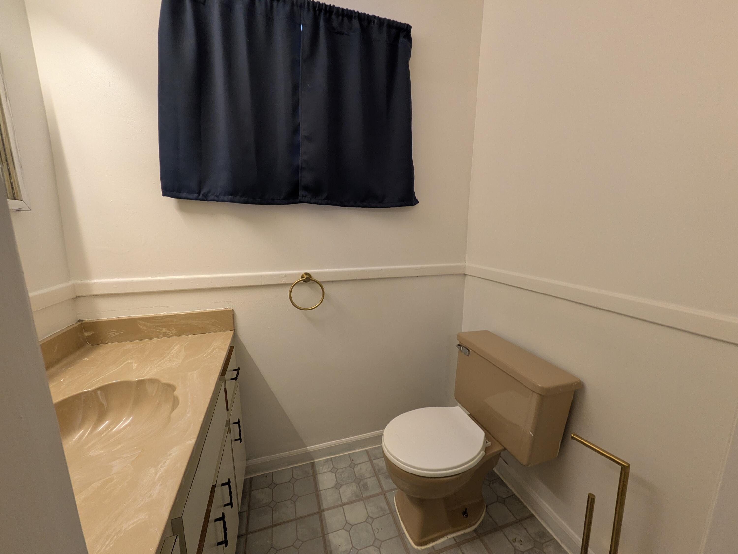 18429 Stephens Road Eastpointe, MI 48021 - Photo 10 of 29 PXL_20260116_152831637