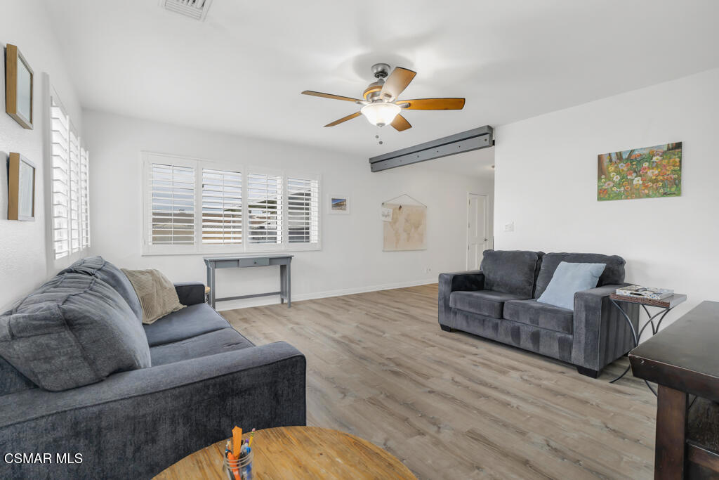 3342 Weatherford Court Simi Valley, CA 93063 - Photo 16 of 46