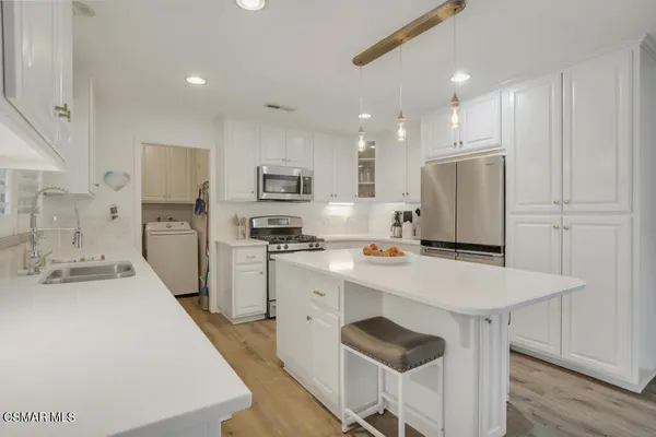 $979,900 | 3342 Weatherford Court, Simi Valley, CA 93063