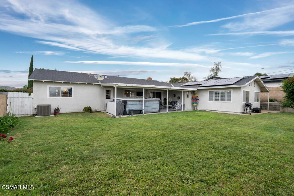 3342 Weatherford Court Simi Valley, CA 93063 - Photo 35 of 46