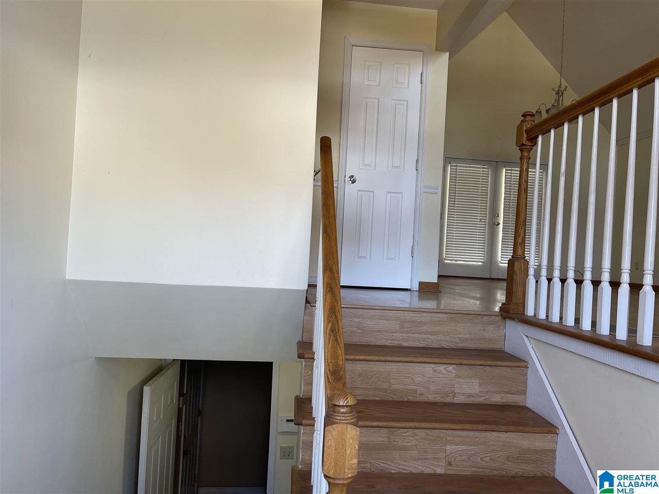317 12th Street Pleasant Grove, AL 35127 - Photo 4 of 32