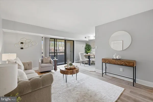$294,900 | 2322 Freetown Court, Unit 8/21C, Reston, VA 20191