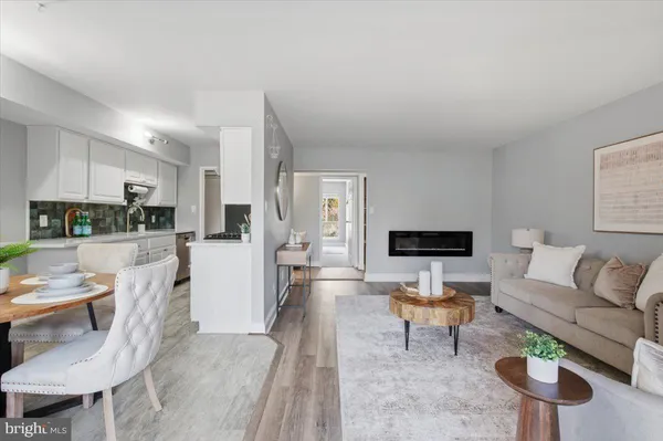 $294,900 | 2322 Freetown Court, Unit 8/21C, Reston, VA 20191