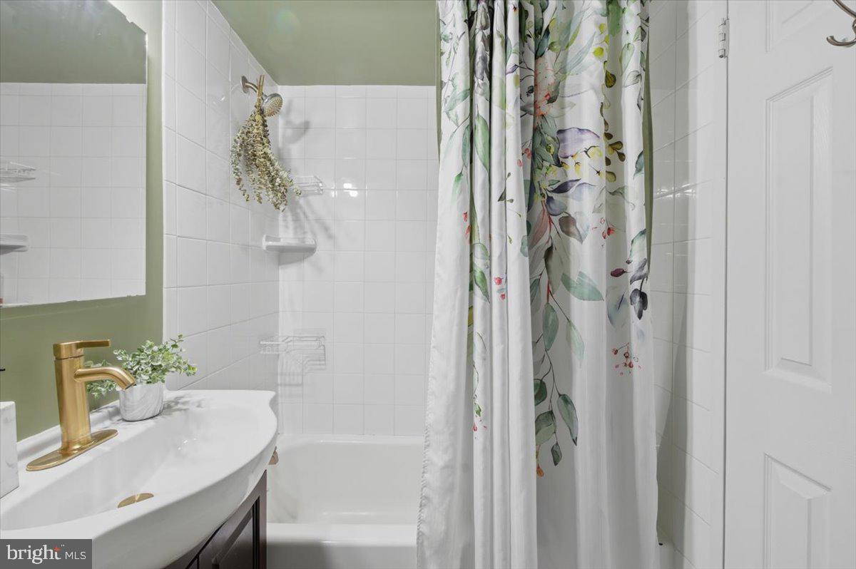 2322 Freetown Court, Unit 8/21C Reston, VA 20191 - Photo 19 of 30