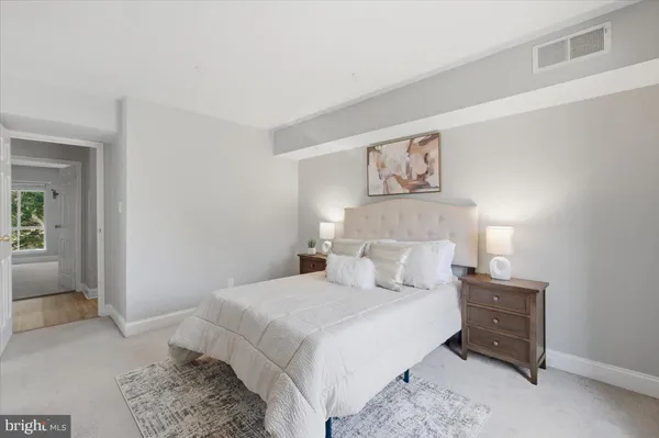 $294,900 | 2322 Freetown Court, Unit 8/21C, Reston, VA 20191