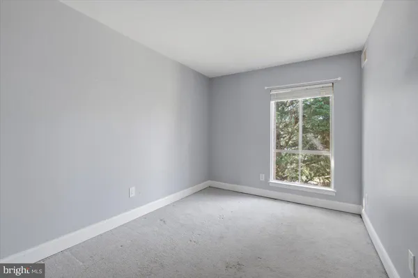 $294,900 | 2322 Freetown Court, Unit 8/21C, Reston, VA 20191