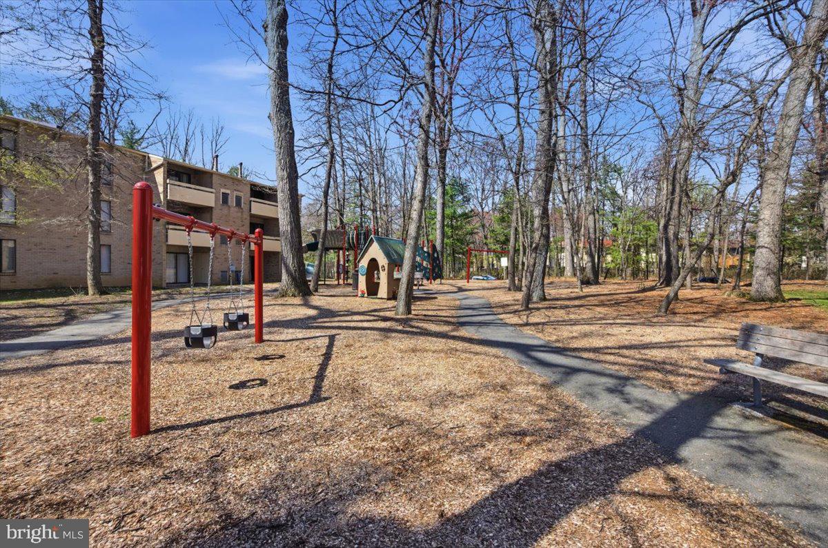 2322 Freetown Court, Unit 8/21C Reston, VA 20191 - Photo 28 of 30