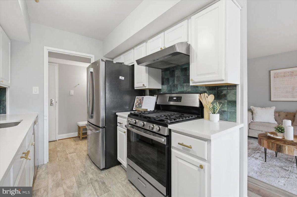 2322 Freetown Court, Unit 8/21C Reston, VA 20191 - Photo 6 of 30