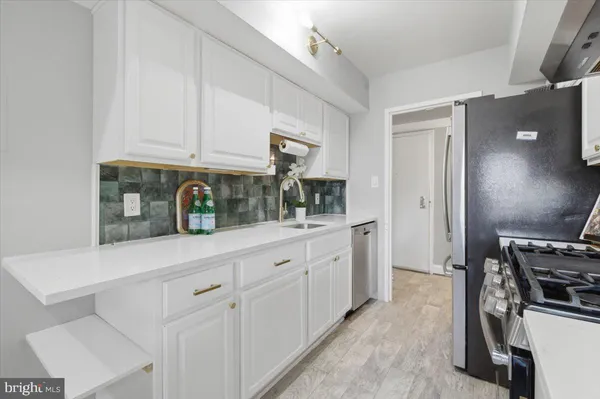 $294,900 | 2322 Freetown Court, Unit 8/21C, Reston, VA 20191