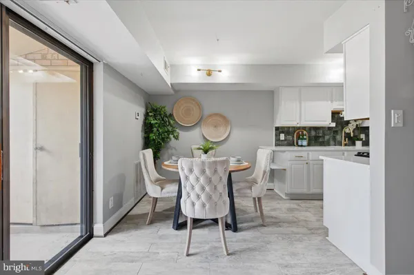 $294,900 | 2322 Freetown Court, Unit 8/21C, Reston, VA 20191