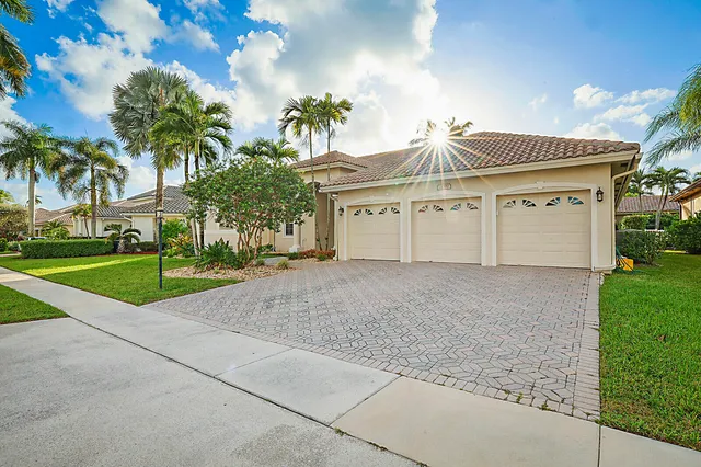 $6,200 | 21707 Marigot Drive, Boca Raton, FL 33428