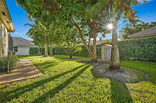 $6,200 | 21707 Marigot Drive, Boca Raton, FL 33428