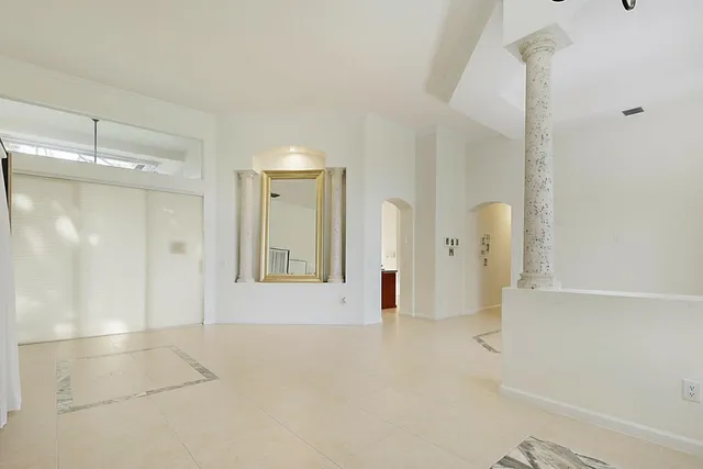 $6,200 | 21707 Marigot Drive, Boca Raton, FL 33428