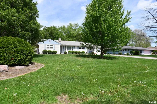 $174,900 | 12 Diane Road, Decatur, IL 62526