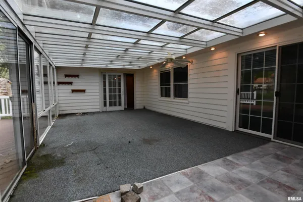 $174,900 | 12 Diane Road, Decatur, IL 62526