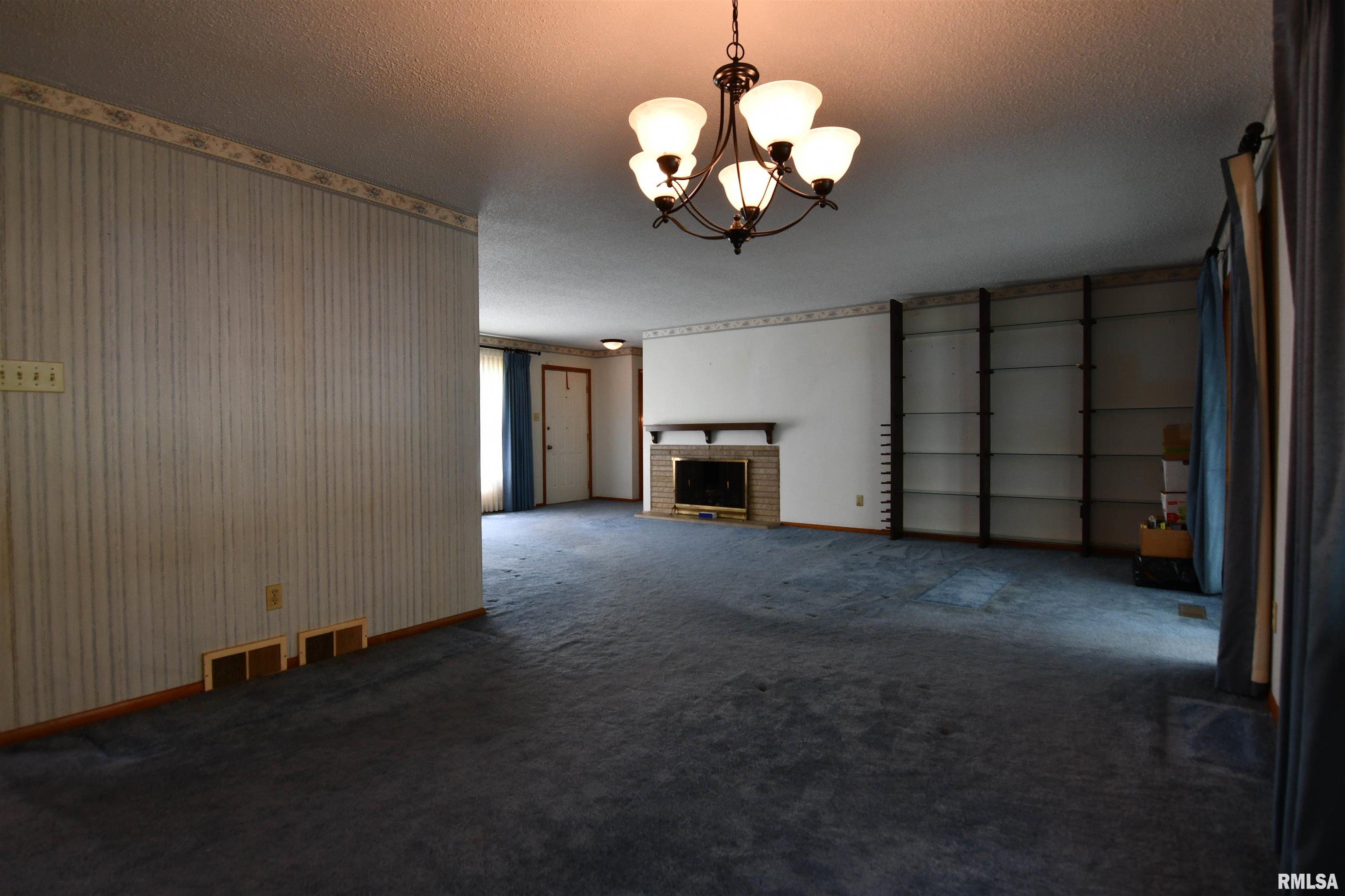 12 Diane Road Decatur, IL 62526 - Photo 21 of 40