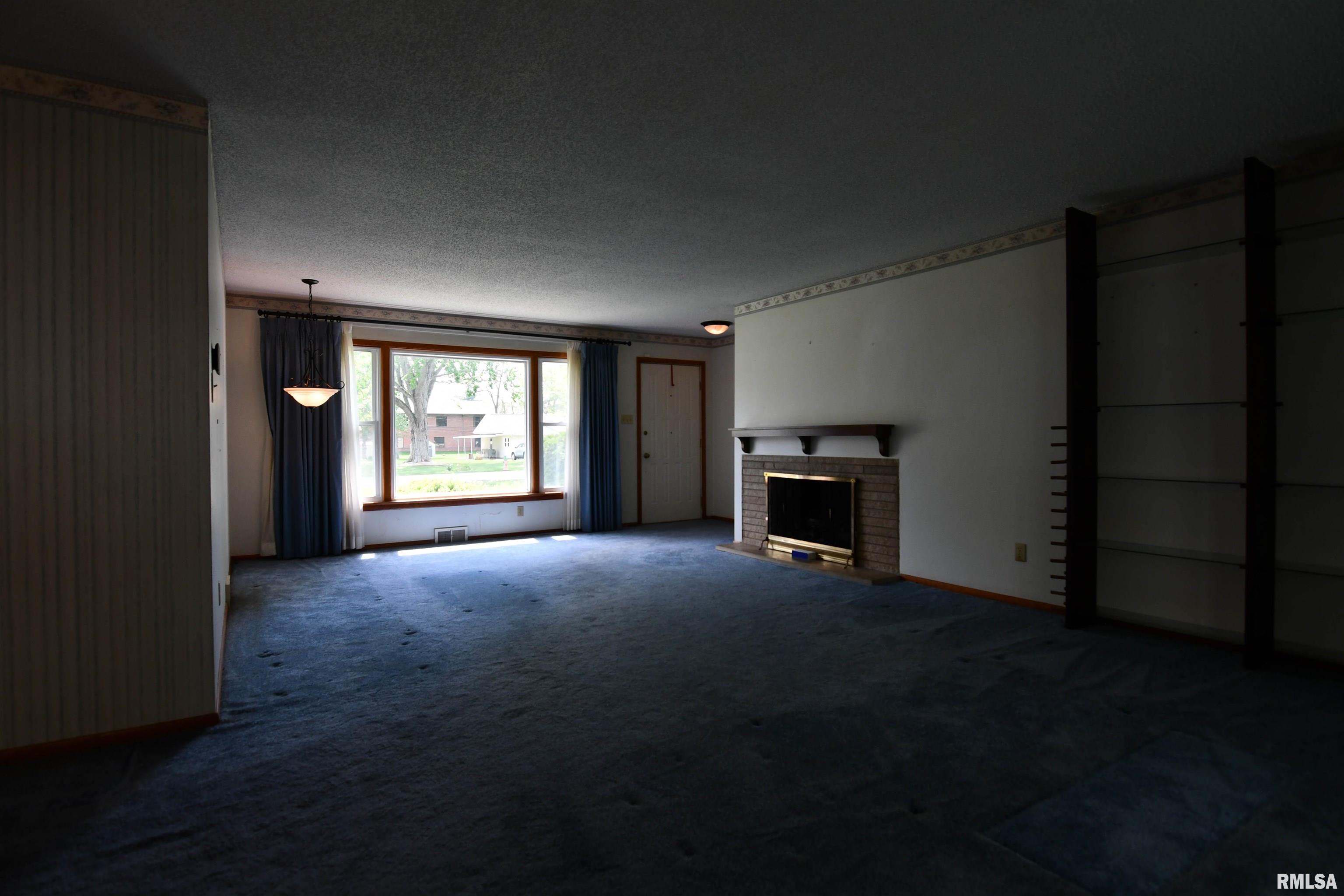 12 Diane Road Decatur, IL 62526 - Photo 23 of 40