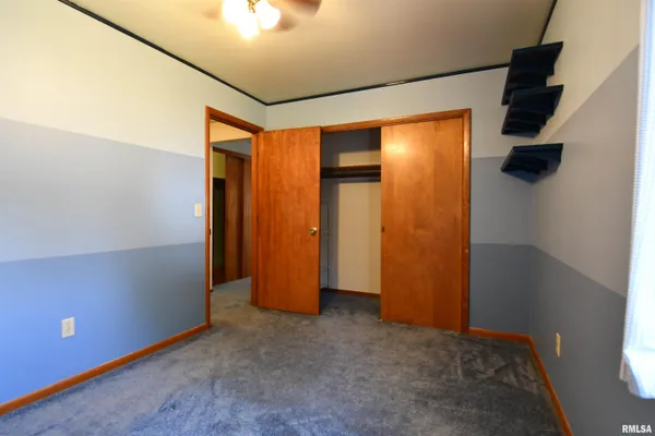 $174,900 | 12 Diane Road, Decatur, IL 62526