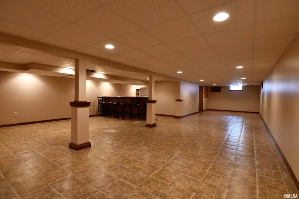 $174,900 | 12 Diane Road, Decatur, IL 62526