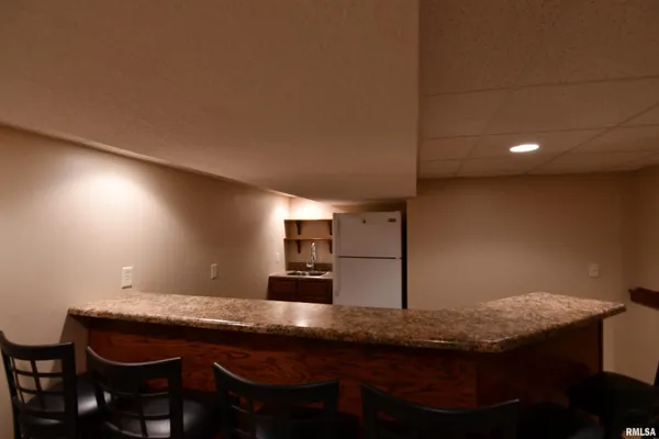 $174,900 | 12 Diane Road, Decatur, IL 62526