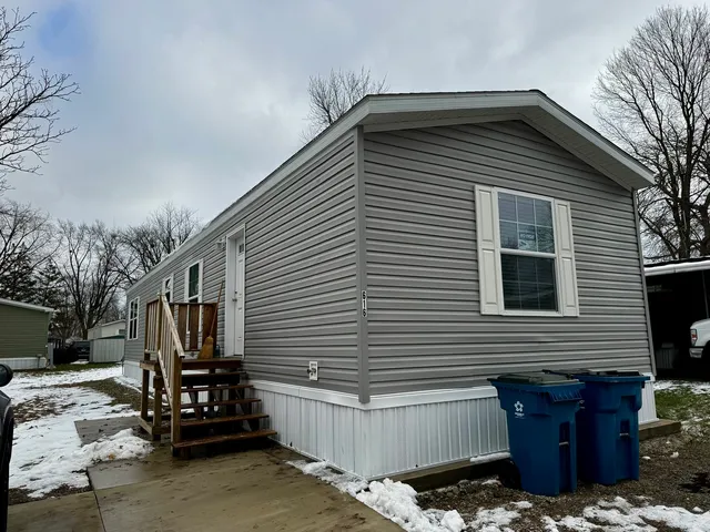a view of house with outdoor space