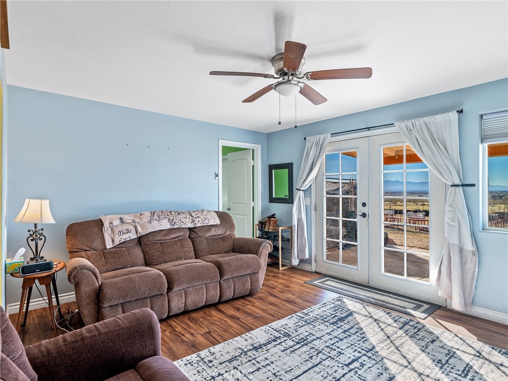 13850 Night Shade Road Apple Valley, CA 92307 - Photo 37 of 75