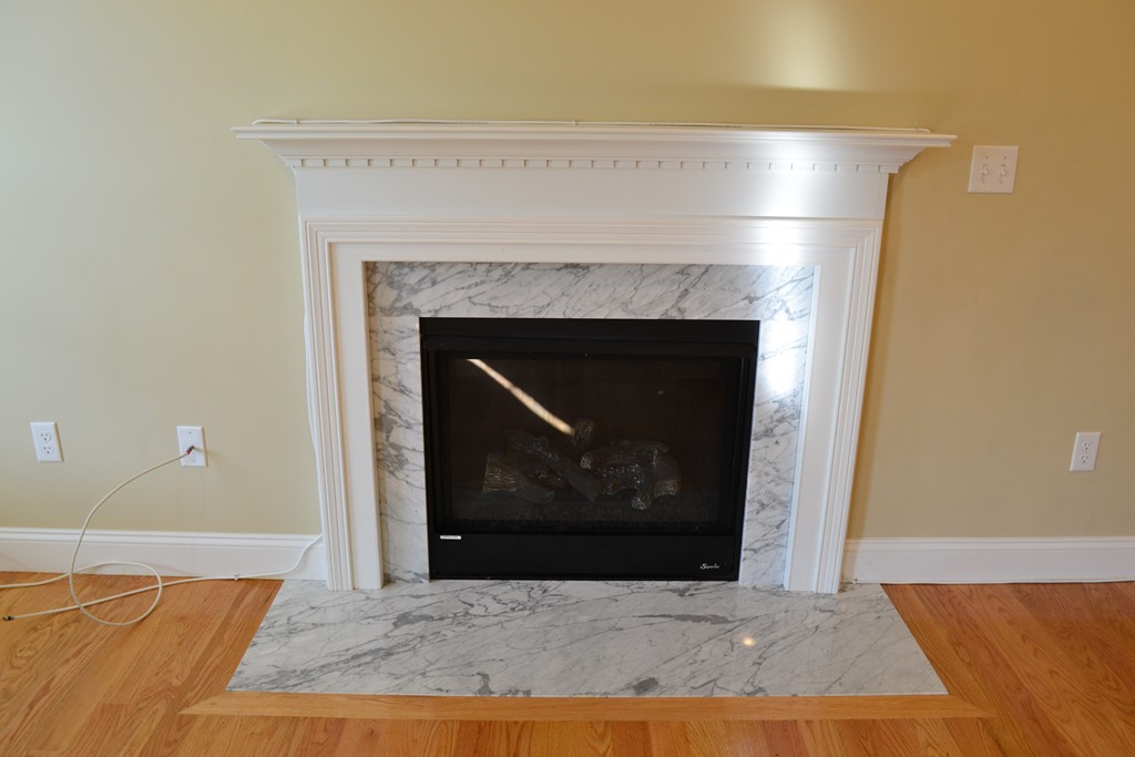 30 Stonehedge Road Franklin, MA 02038 - Photo 9 of 26 Gallery Image 9