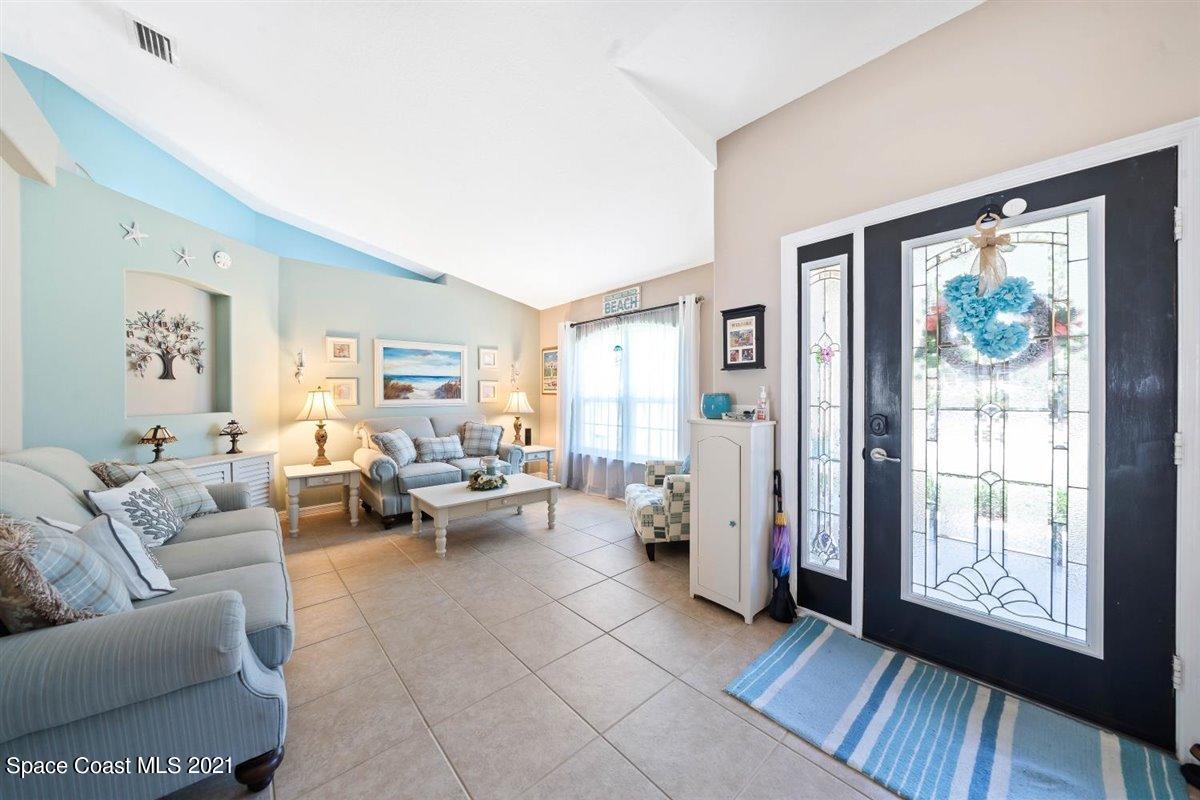 1762 Rangoon Road Northwest Palm Bay, FL 32907 - Photo 13 of 60 08-DSC04470