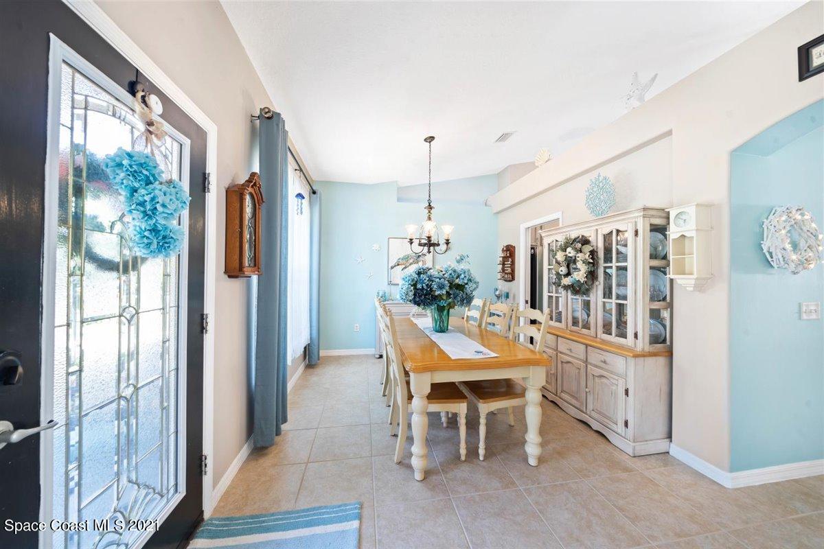 1762 Rangoon Road Northwest Palm Bay, FL 32907 - Photo 15 of 60 10-DSC04476