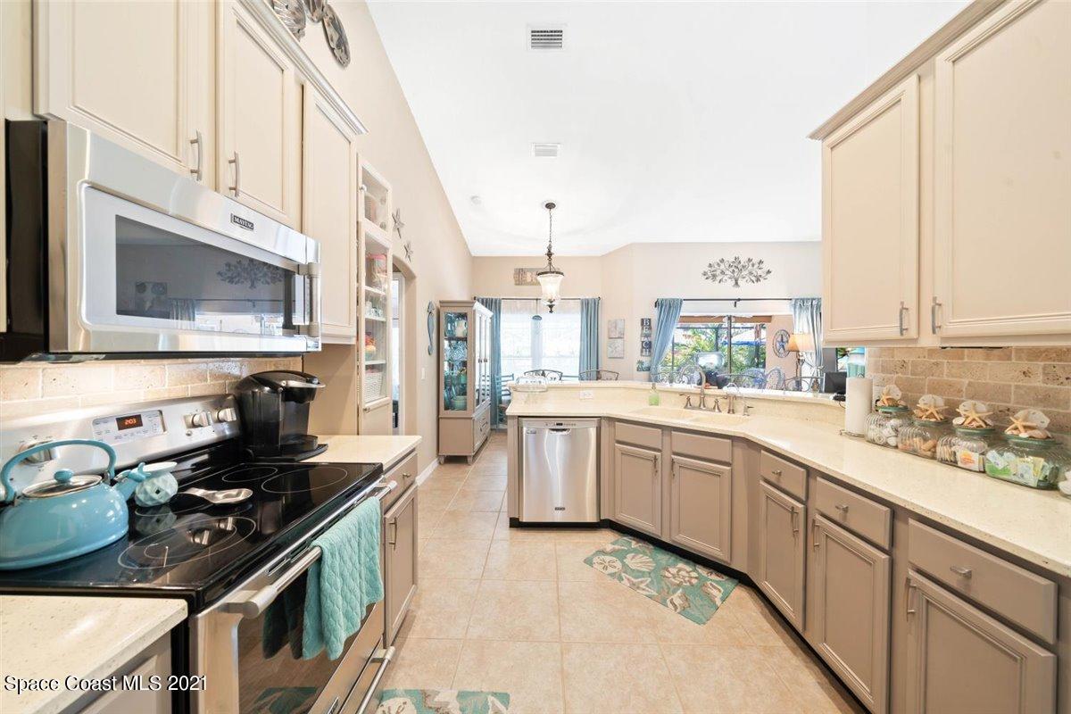 1762 Rangoon Road Northwest Palm Bay, FL 32907 - Photo 24 of 60 19-DSC04506