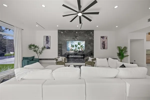 $12,000 | 3500 Bay Shore Road, Sarasota, FL 34234