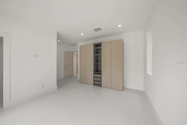 $12,000 | 3500 Bay Shore Road, Sarasota, FL 34234