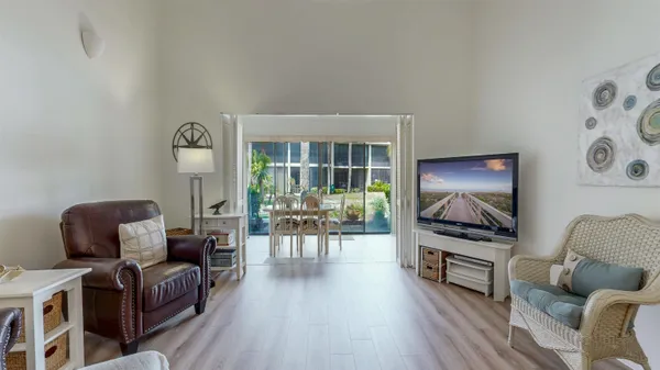 $549,900 | 82 Village Las Palmas Circle, St. Augustine, FL 32080
