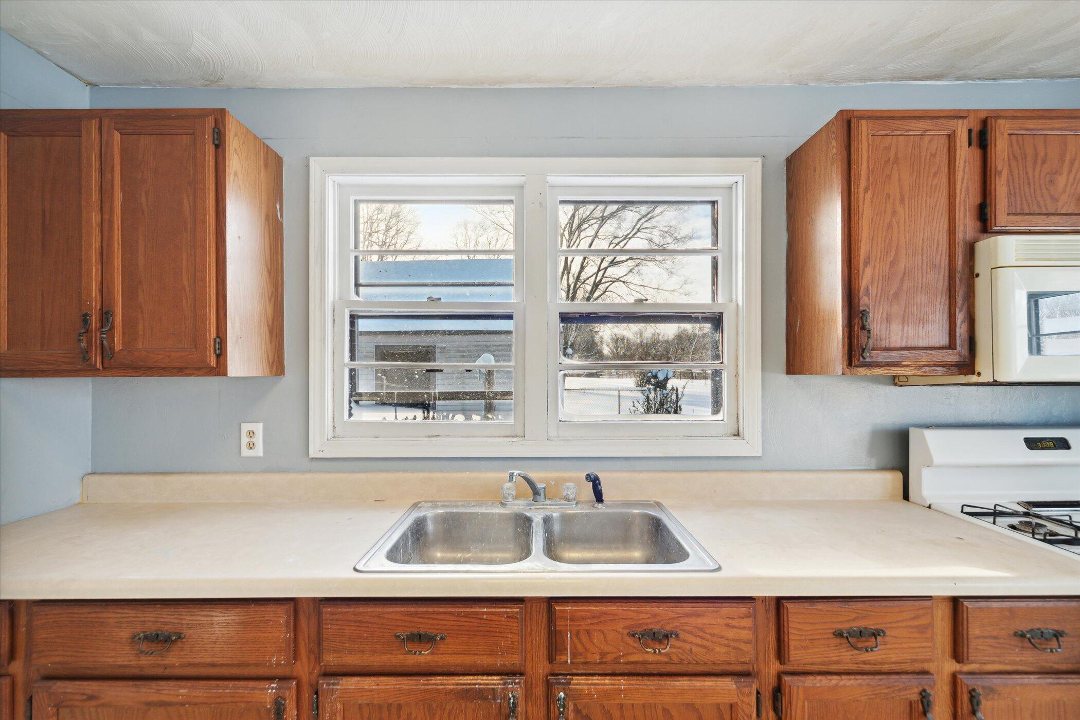 184 Morgan Road Battle Creek, MI 49017 - Photo 16 of 31 16-184-O-Dr-N-Battle-Creek-MI-49017-Wind