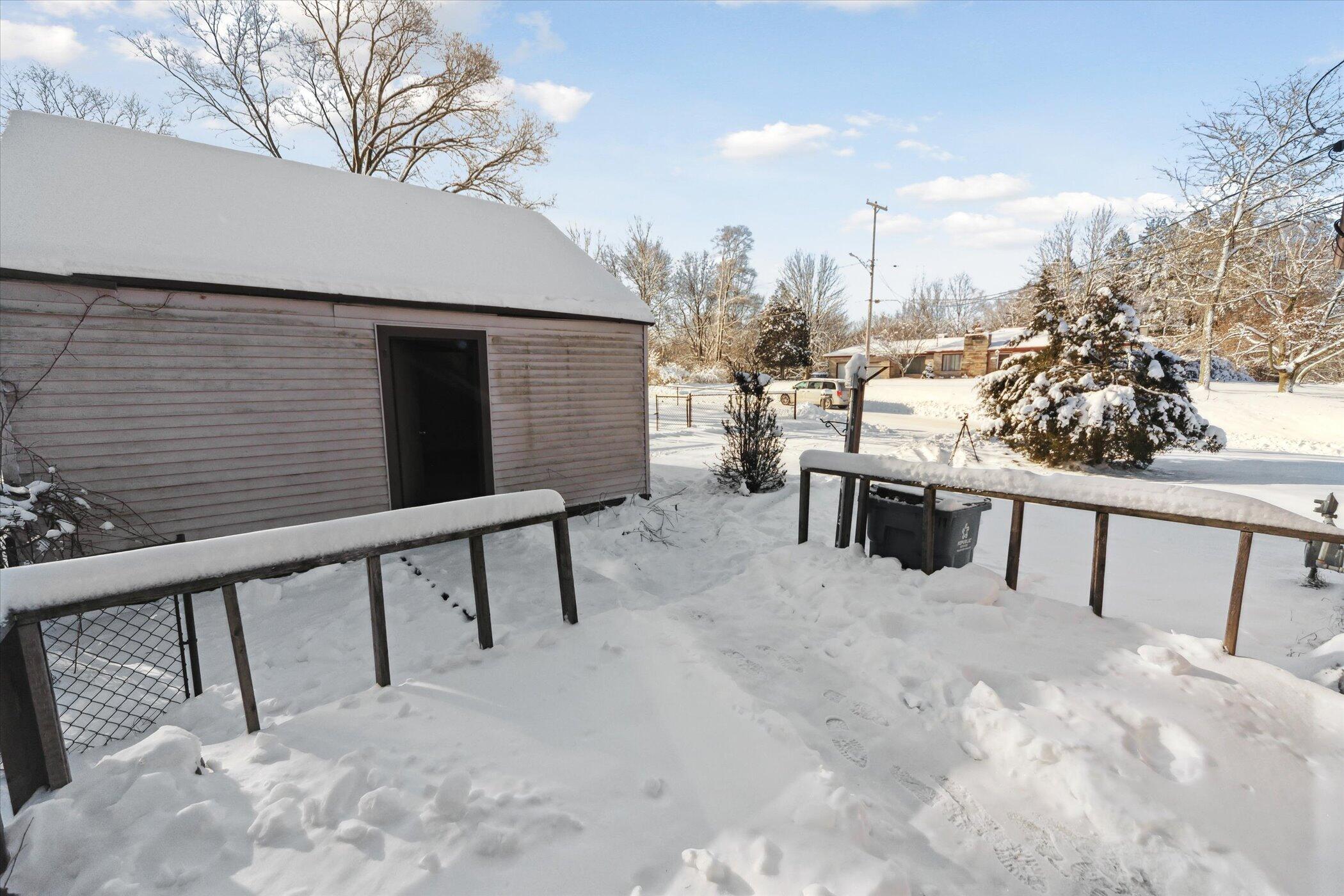 184 Morgan Road Battle Creek, MI 49017 - Photo 27 of 31 27-184-O-Dr-N-Battle-Creek-MI-49017-Wind