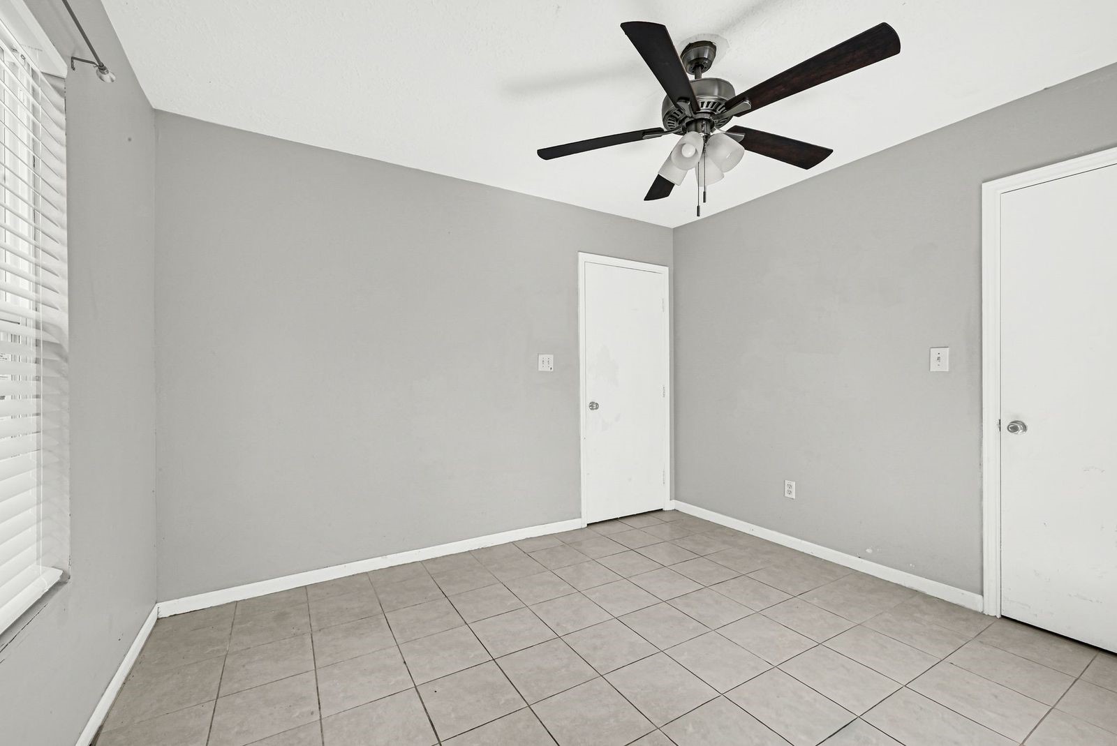 7330 Dallas Street Houston, TX 77011 - Photo 7 of 13